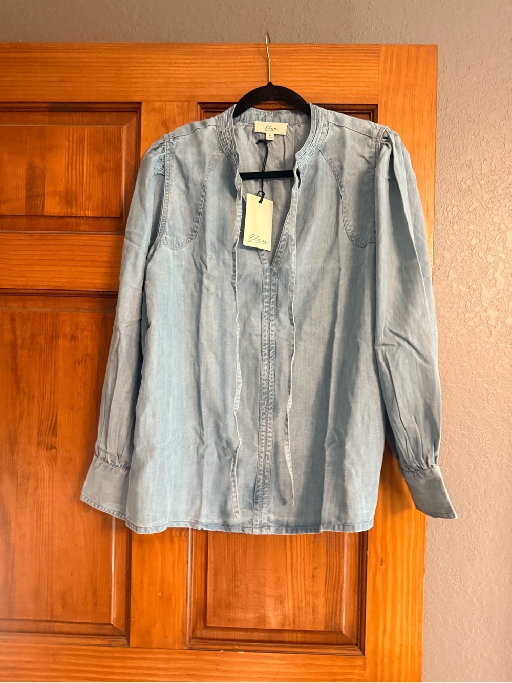Light Wash Denim Button-Front Blouse - Pale Blue